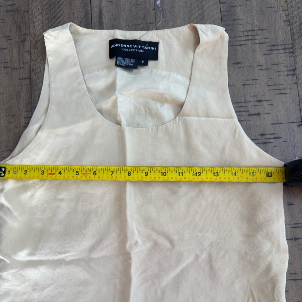 Adrienne Vittadini Cream Top 100% silk - Picture 6 of 7